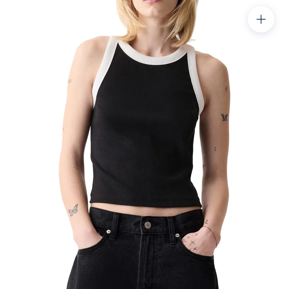 NWOT GAP modern cropped tank top, black with white trim, size medium Tall